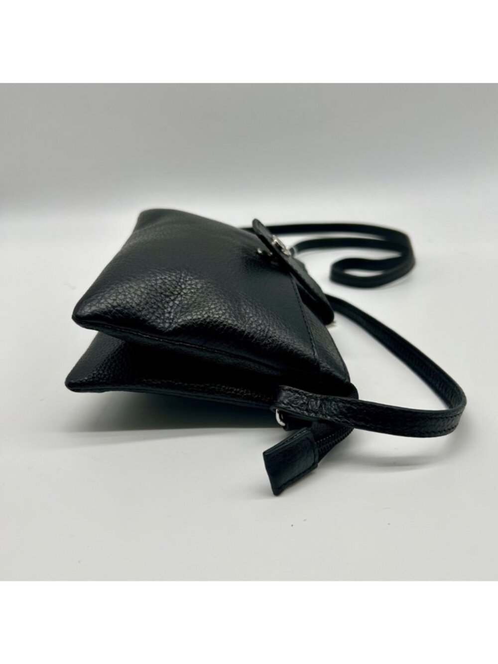 Giani Bernini Black Leather Softy Mini Accordion Crossbody - Picture 4 of 10